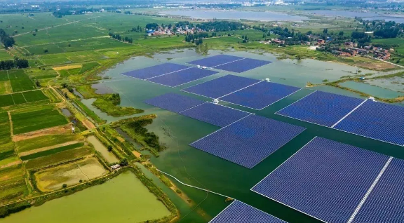 中國十三省最大光伏電站在這里！欽州康熙嶺的光伏電站能排上號了嗎？